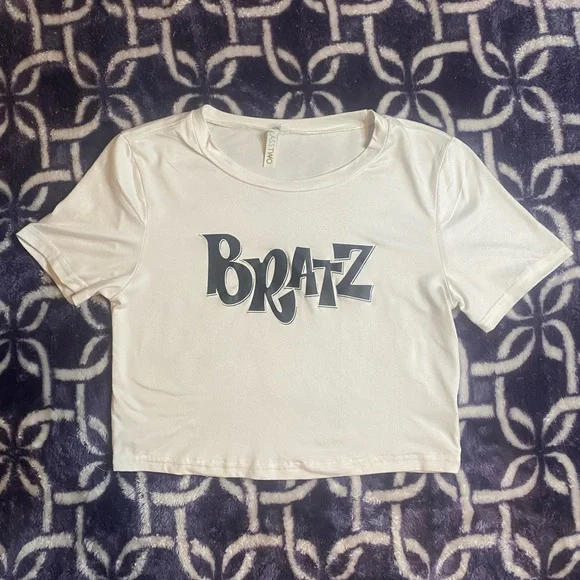 Bratz White Crop Top - Picture 1 of 4